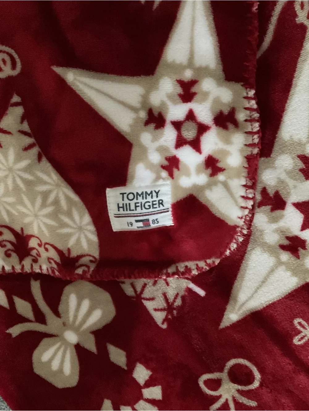 Tommy Hilfiger Red and Cream Holiday Fleece Throw